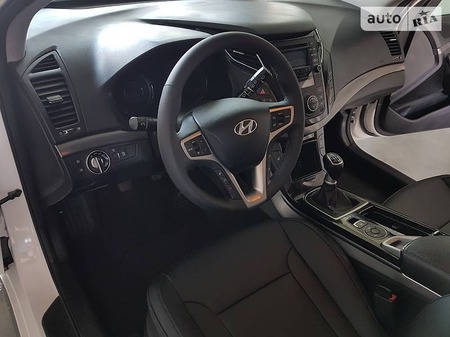 Hyundai i40 2012  випуску Житомир з двигуном 1.7 л дизель універсал механіка за 11100 долл. 