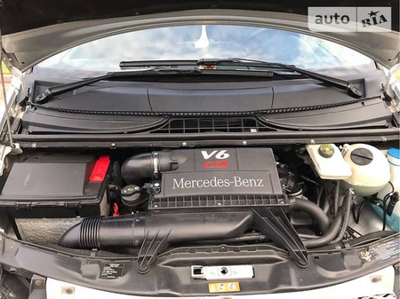 Mercedes-Benz Vito 2009  випуску Івано-Франківськ з двигуном 3 л дизель мінівен автомат за 14400 долл. 