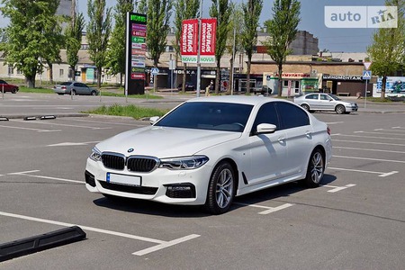 BMW 540 2017  випуску Київ з двигуном 3 л бензин седан автомат за 75000 долл. 