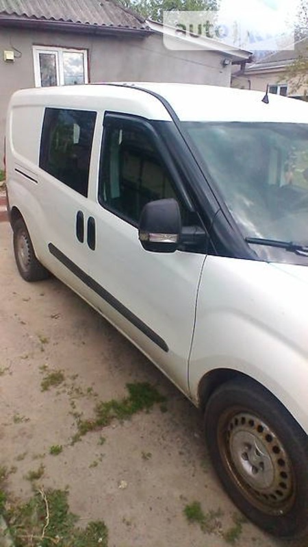 Fiat Doblo 2011  випуску Черкаси з двигуном 1.3 л дизель мінівен механіка за 5500 долл. 