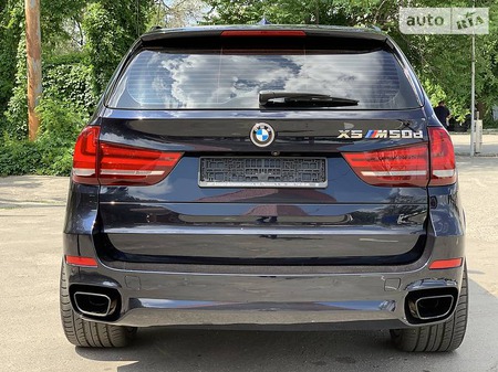 BMW X5 M 2013  випуску Дніпро з двигуном 0 л дизель позашляховик автомат за 60000 долл. 