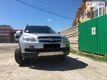 Chevrolet Captiva 2007  випуску Тернопіль з двигуном 3.2 л бензин позашляховик автомат за 12000 долл. 