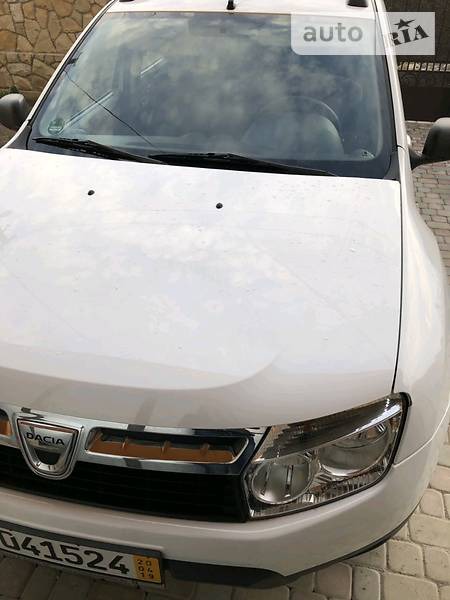 Dacia Duster 2012  випуску Івано-Франківськ з двигуном 1.6 л газ позашляховик механіка за 10950 долл. 