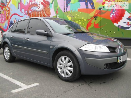 Renault Megane 2007  випуску Київ з двигуном 1.6 л газ седан механіка за 6900 долл. 