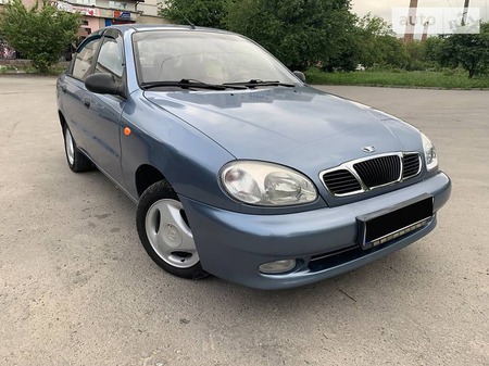 Daewoo Lanos 2008  випуску Хмельницький з двигуном 1.5 л газ седан механіка за 4499 долл. 