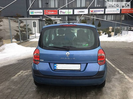 Renault Modus 2011  випуску Львів з двигуном 1.2 л бензин хэтчбек механіка за 7000 долл. 