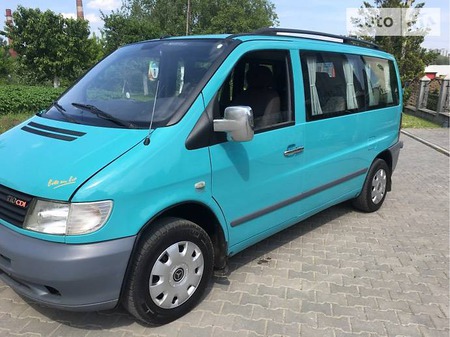 Mercedes-Benz Vito 2003  випуску Чернівці з двигуном 2.2 л дизель мінівен механіка за 6650 долл. 