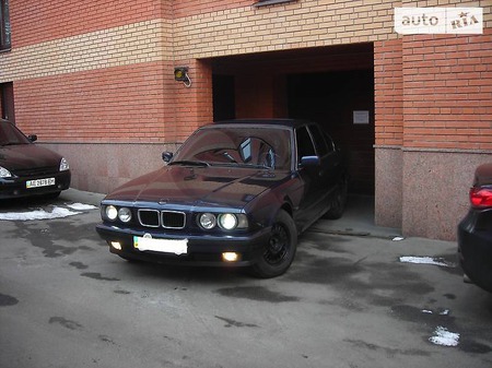 BMW 525 1991  випуску Дніпро з двигуном 2.5 л бензин седан механіка за 5000 долл. 