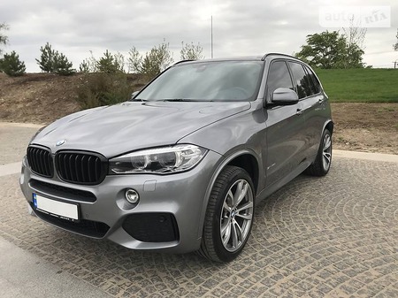 BMW X5 2018  випуску Дніпро з двигуном 3 л бензин позашляховик автомат за 57000 долл. 