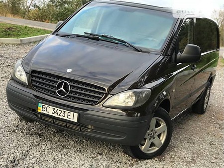 Mercedes-Benz Vito 2008  випуску Львів з двигуном 2.2 л дизель мінівен механіка за 7600 долл. 