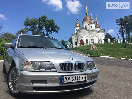 BMW 330 2000  випуску Київ з двигуном 3 л дизель універсал механіка за 6000 долл. 
