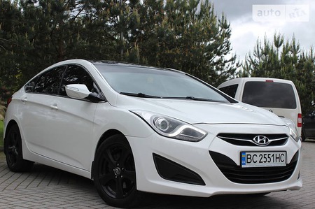 Hyundai i40 2012  випуску Львів з двигуном 1.7 л дизель седан механіка за 9500 долл. 