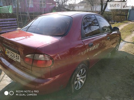 Daewoo Lanos 2007  випуску Хмельницький з двигуном 1.5 л газ седан механіка за 3000 долл. 