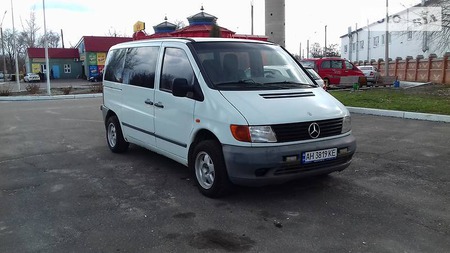 Mercedes-Benz Vito 2000  випуску Харків з двигуном 2.2 л дизель мінівен механіка за 4750 долл. 