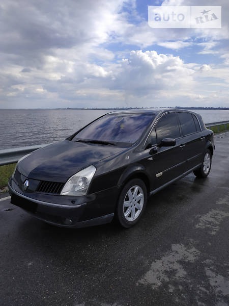 Renault Vel Satis 2001  випуску Черкаси з двигуном 3 л дизель хэтчбек автомат за 7200 долл. 