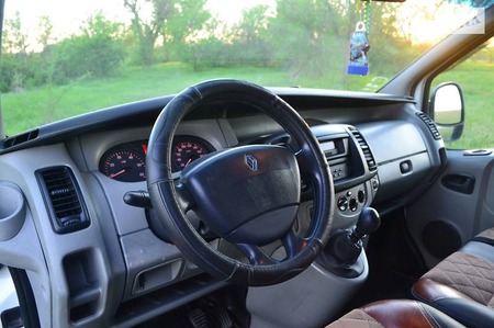 Renault Trafic 2005  випуску Миколаїв з двигуном 1.9 л дизель  механіка за 8500 долл. 