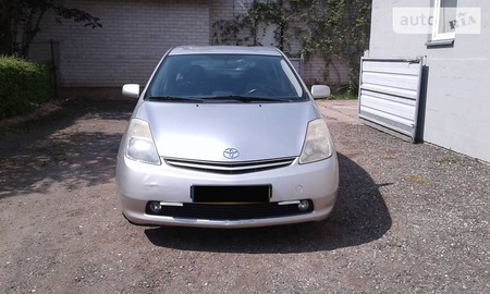 Toyota Prius 2006  випуску Ужгород з двигуном 1.5 л газ хэтчбек автомат за 6200 долл. 