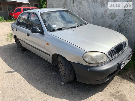 Daewoo Lanos 1999  випуску Хмельницький з двигуном 1.5 л газ седан механіка за 950 долл. 