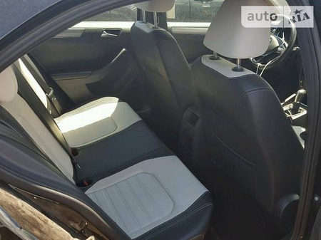 Volkswagen Jetta 2016  випуску Дніпро з двигуном 1.8 л газ седан автомат за 5100 долл. 
