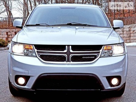 Dodge Journey 2012  випуску Львів з двигуном 2.4 л бензин позашляховик автомат за 1300 долл. 