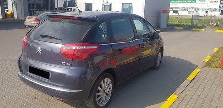 Citroen C4 Picasso 2008  випуску Житомир з двигуном 2 л дизель універсал автомат за 6900 долл. 