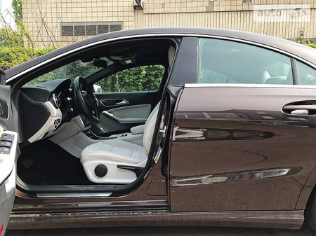 Mercedes-Benz CLA 220 2015  випуску Київ з двигуном 2.2 л дизель седан автомат за 24000 долл. 
