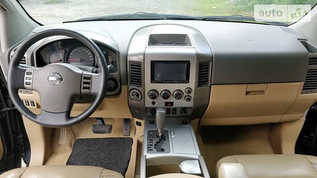 Nissan Armada 2006  випуску Київ з двигуном 5.6 л газ позашляховик автомат за 13500 долл. 