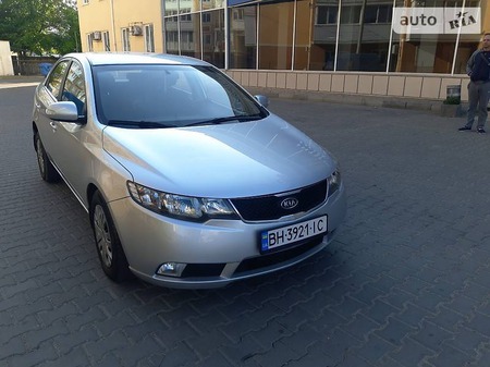 KIA Cerato 2010  випуску Одеса з двигуном 2 л газ седан автомат за 9400 долл. 