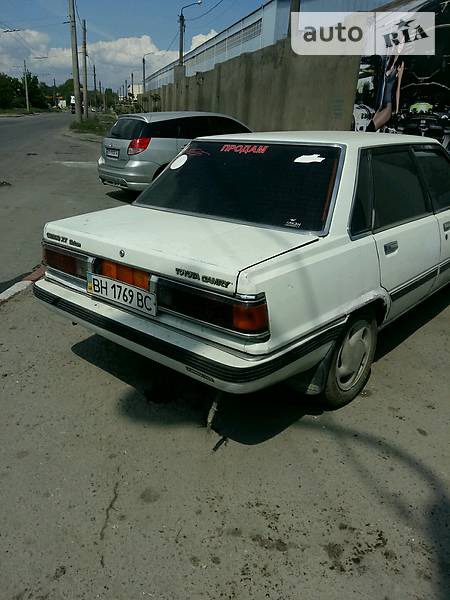 Toyota Camry 1986  випуску Одеса з двигуном 2 л дизель седан автомат за 750 долл. 