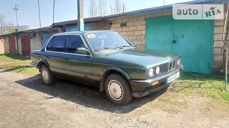 BMW 316 1985  випуску Донецьк з двигуном 1.8 л газ седан механіка за 1700 долл. 