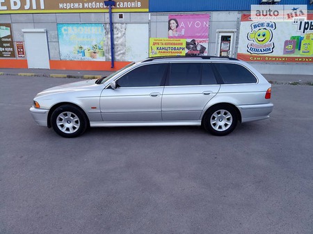 BMW 525 2001  випуску Запоріжжя з двигуном 2.5 л газ універсал автомат за 7300 долл. 