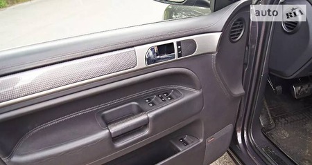 Volkswagen Touareg 2008  випуску Черкаси з двигуном 3 л дизель позашляховик автомат за 15900 долл. 