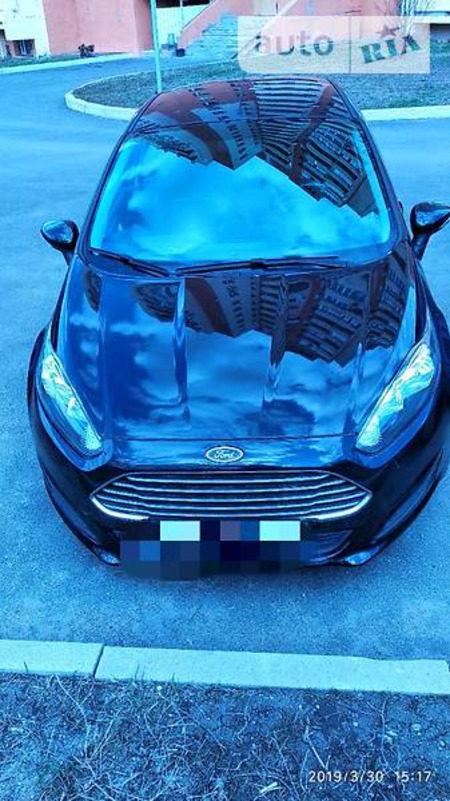 Ford Fiesta 2013  випуску Донецьк з двигуном 1.5 л дизель хэтчбек механіка за 6300 долл. 