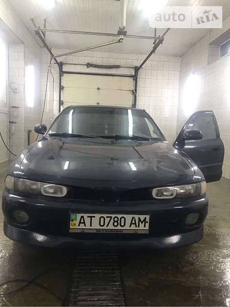 Mitsubishi Galant 1994  випуску Івано-Франківськ з двигуном 2 л бензин седан механіка за 3900 долл. 