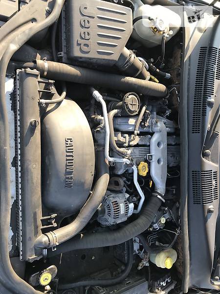 Jeep Grand Cherokee 2002  випуску Дніпро з двигуном 2.7 л дизель позашляховик автомат за 1000 долл. 