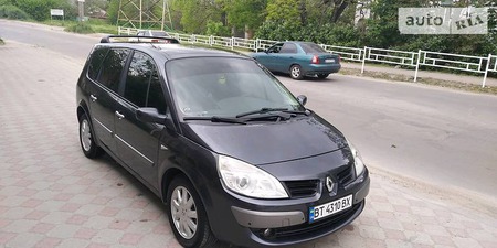 Renault Scenic 2007  випуску Херсон з двигуном 1.9 л дизель мінівен автомат за 7100 долл. 