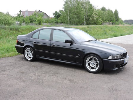 BMW 530 2003  випуску Рівне з двигуном 3 л дизель седан автомат за 11800 долл. 