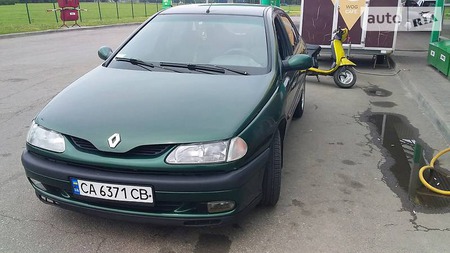 Renault Laguna 1995  випуску Черкаси з двигуном 1.8 л газ хэтчбек механіка за 3400 долл. 