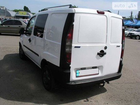 Fiat Doblo 2002  випуску Черкаси з двигуном 1.9 л дизель мінівен механіка за 2900 долл. 