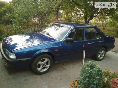 Mazda 626 1986  випуску Київ з двигуном 2 л бензин седан механіка за 900 долл. 