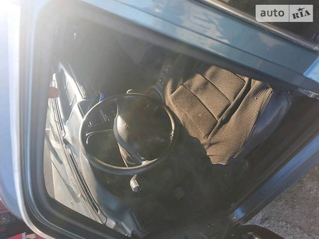 ГАЗ 3110 2003  випуску Київ з двигуном 2.3 л газ хэтчбек механіка за 2200 долл. 