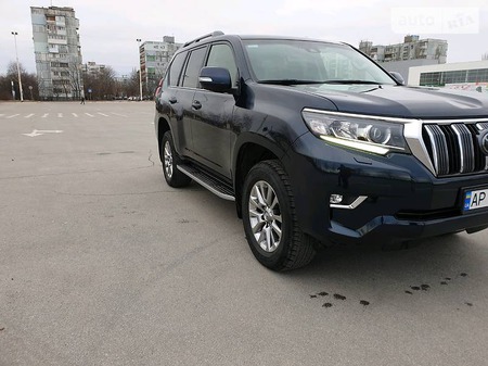 Toyota Land Cruiser Prado 2017  випуску Запоріжжя з двигуном 2.8 л дизель позашляховик автомат за 50700 долл. 