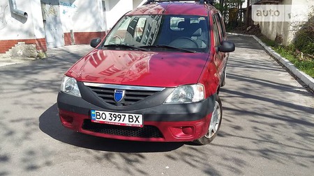 Dacia Logan 2008  випуску Тернопіль з двигуном 1.6 л бензин універсал механіка за 4950 долл. 