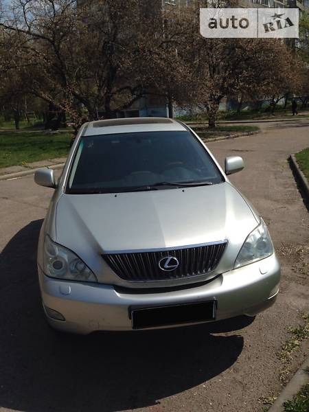 Lexus RX 300 2004  випуску Черкаси з двигуном 3 л газ позашляховик автомат за 11999 долл. 