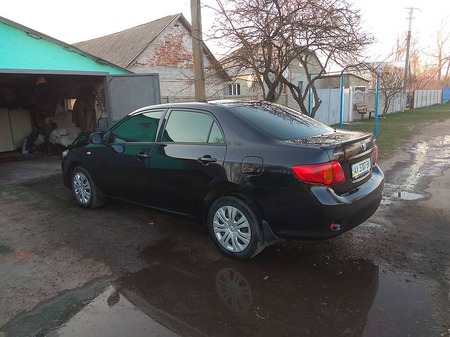 Toyota Corolla 2007  випуску Харків з двигуном 1.6 л бензин седан автомат за 7499 долл. 