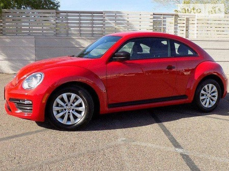 Volkswagen Beetle 2017  випуску Дніпро з двигуном 1.8 л бензин хэтчбек автомат за 14000 долл. 