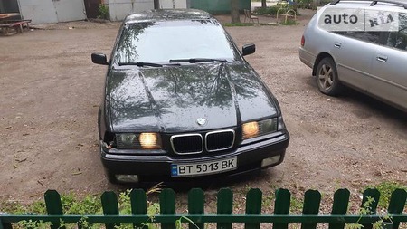 BMW 318 1997  випуску Одеса з двигуном 1.8 л газ седан механіка за 4500 долл. 