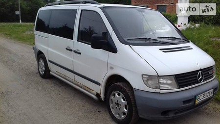 Mercedes-Benz Vito 1999  випуску Львів з двигуном 2.2 л дизель мінівен механіка за 3999 долл. 