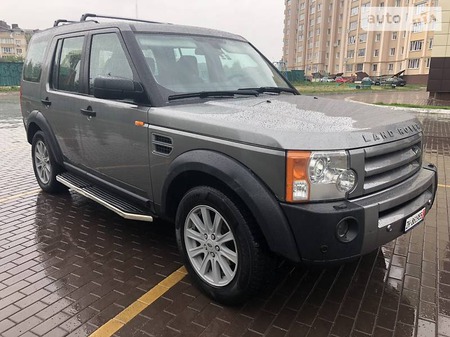 Land Rover Discovery 2007  випуску Луцьк з двигуном 2.7 л дизель позашляховик механіка за 12800 долл. 