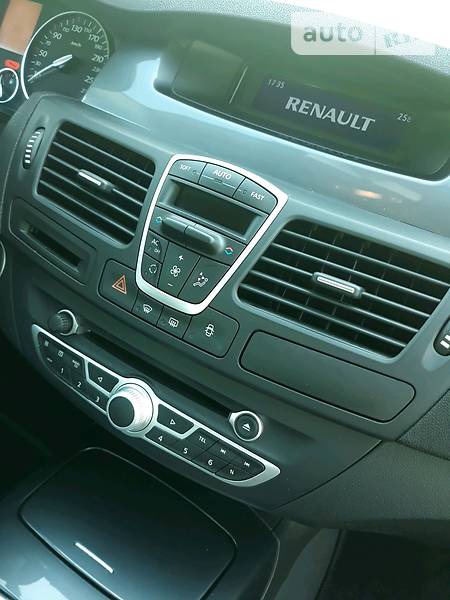 Renault Laguna 2010  випуску Кропивницький з двигуном 1.5 л дизель хэтчбек механіка за 6900 долл. 